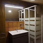 La Casa De La Costura - *