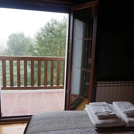 La Casa De La Costura - *